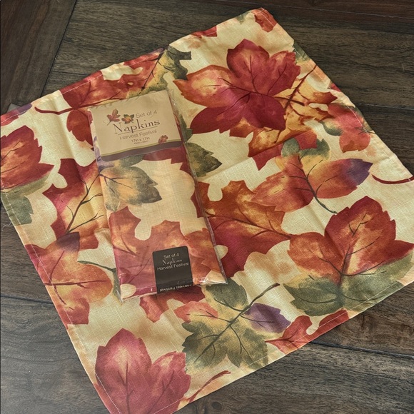 Elene Home Fashion Other - Harvest Festival Pattern Napkins - Set of 4